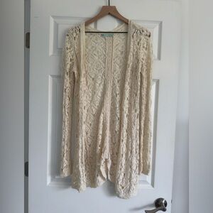 Women's Maurices cream knit long Cardigan Sweater Size medium
